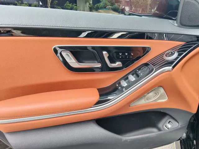 Mercedes-Benz S-Class — Фото автомобиля 14