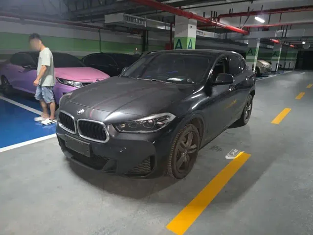 Фотография автомобиля — BMW X2