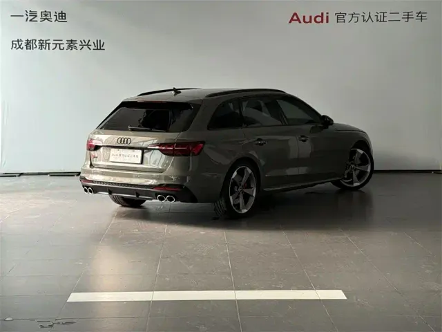 Audi S4 — Фото автомобиля 4