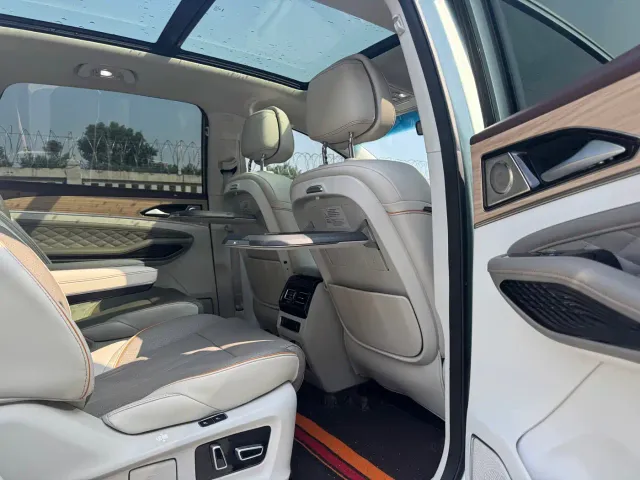 Dongfeng Fengxing Fengxing Yacht 2022 1.5T DCT Wave Chaser Edition — Фото автомобиля 19