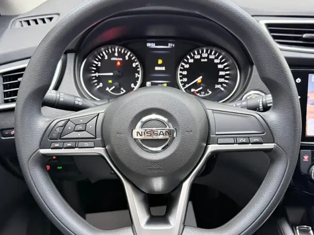 Nissan Qashqai — Фото автомобиля 10