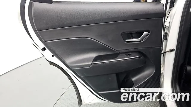 Hyundai Kona SX2 — Фото автомобиля 14