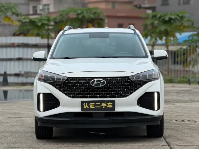 Hyundai ix35 — Фото автомобиля 2