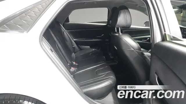 Hyundai Avante — Фото автомобиля 18