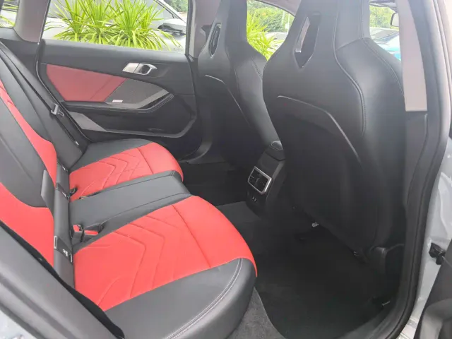 BMW 2 Series — Фото автомобиля 8