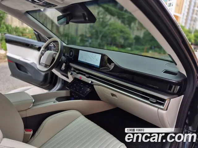 Hyundai Grandeur Grandeur (GN7) 2.5 Бензин 2WD — Фото автомобиля 13