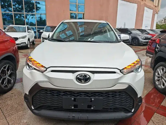 Toyota Frontlander — Фото автомобиля 2