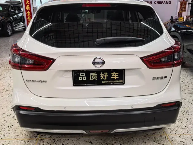 Nissan Qashqai — Фото автомобиля 5