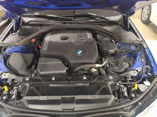 BMW 3 Series — Фото автомобиля 19