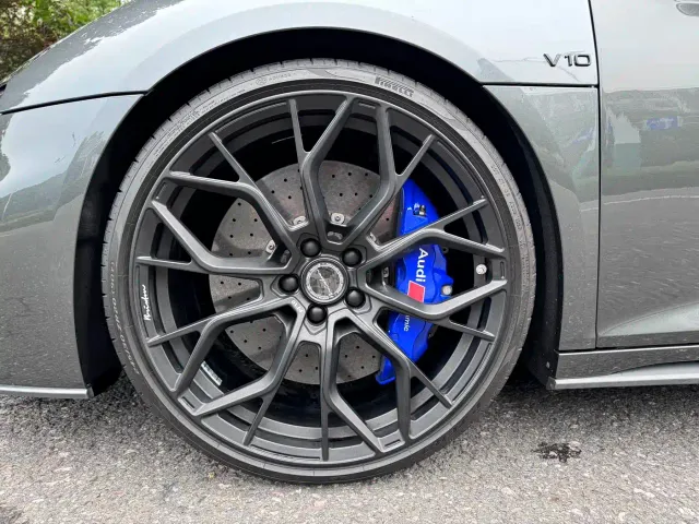 Audi R8 — Фото автомобиля 16