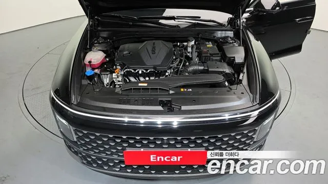 Hyundai Grandeur Grandeur (GN7) 2.5 Бензин 2WD — Фото автомобиля 6