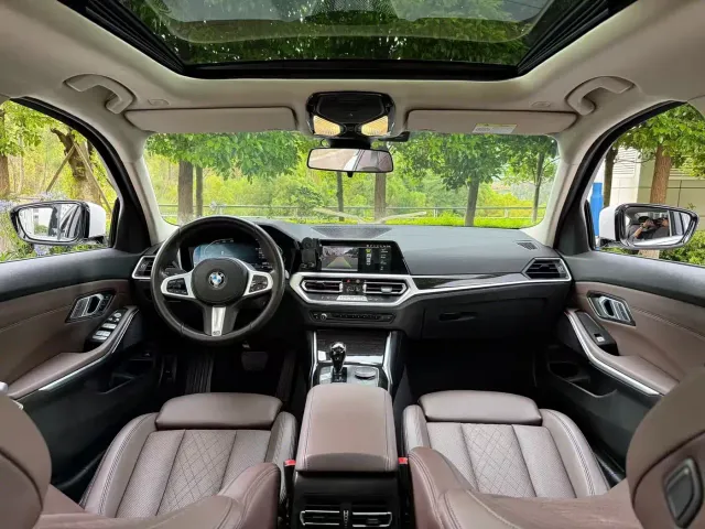 BMW 3 Series — Фото автомобиля 8