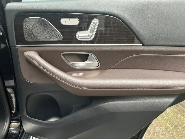 Mercedes-Benz GLE-Class — Фото автомобиля 18