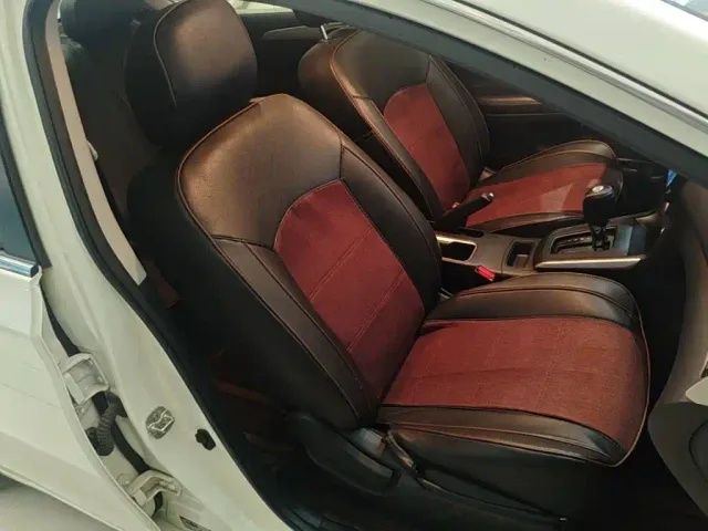 Nissan Sylphy — Фото автомобиля 24