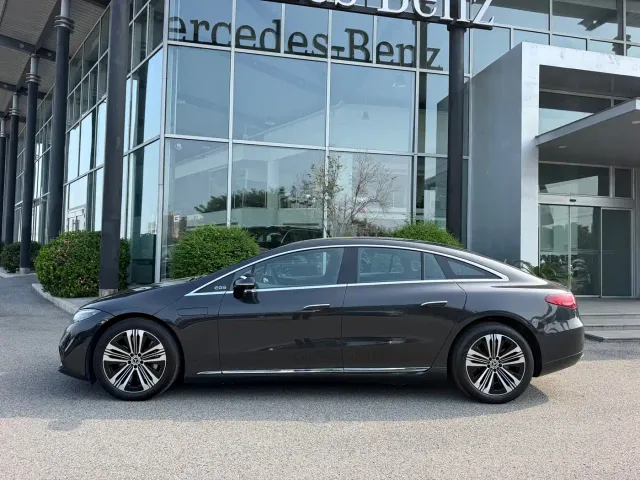 Mercedes-Benz EQS — Фото автомобиля 8