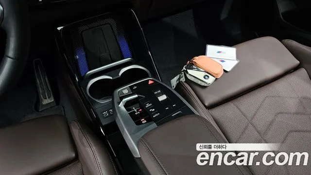BMW X1 U11 — Фото автомобиля 9