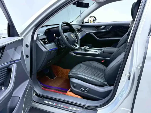 Hongqi HS5 — Фото автомобиля 5