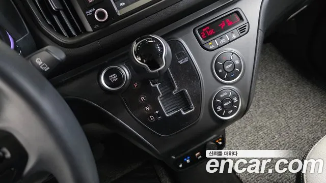 Kia RAY Новый Kia Ray Prestige — Фото автомобиля 9