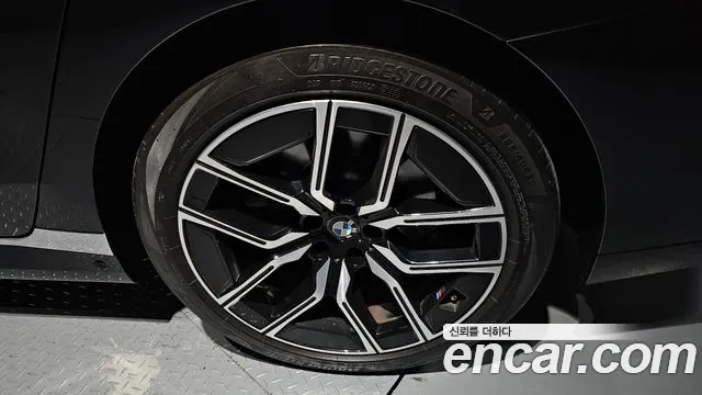 BMW 7-Series 7 серия (G70) 740i xDrive M Sport Limited — Фото автомобиля 21