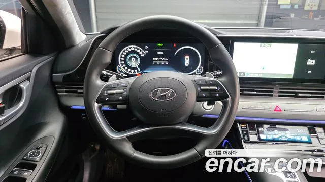 Hyundai Grandeur Новый Grandeur IG — Фото автомобиля 12