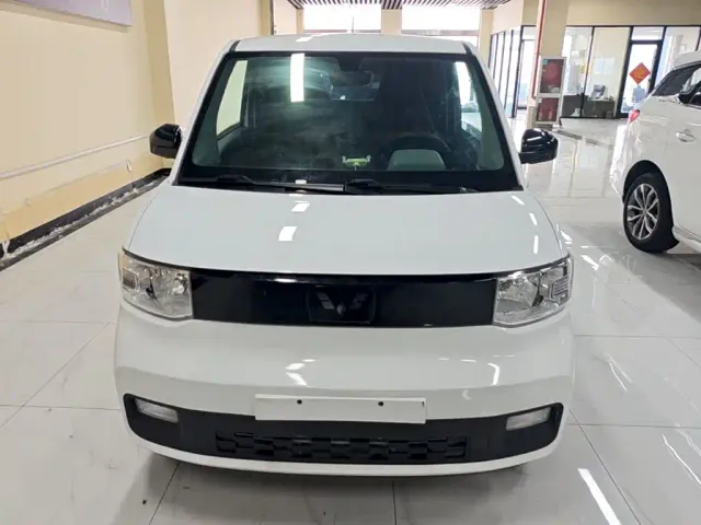 Wuling Hongguang Mini EV — Фото автомобиля 2