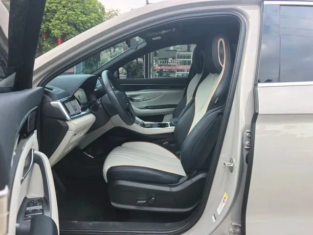 BYD Song PLUS — Фото автомобиля 7