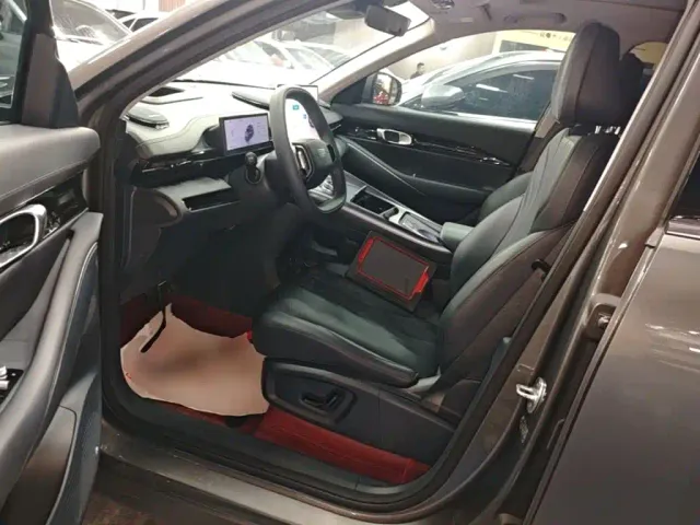 Geely Galaxy E5 — Фото автомобиля 15