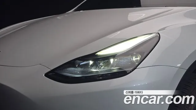 Tesla Model Y Модель Y — Фото автомобиля 8