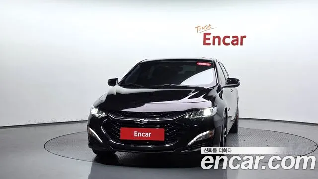 Chevrolet Malibu — Фото автомобиля 3