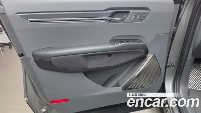 Kia EV9 — Фото автомобиля 20