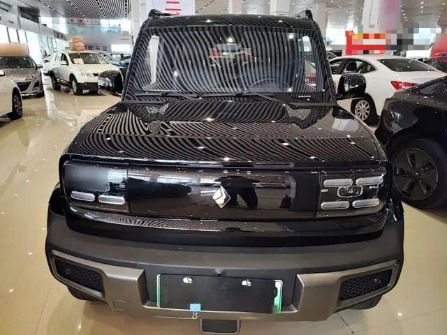 Baojun Yep — Фото автомобиля 2
