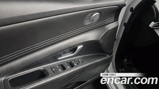 Hyundai AVANTE Avante (CN7) — Фото автомобиля 24