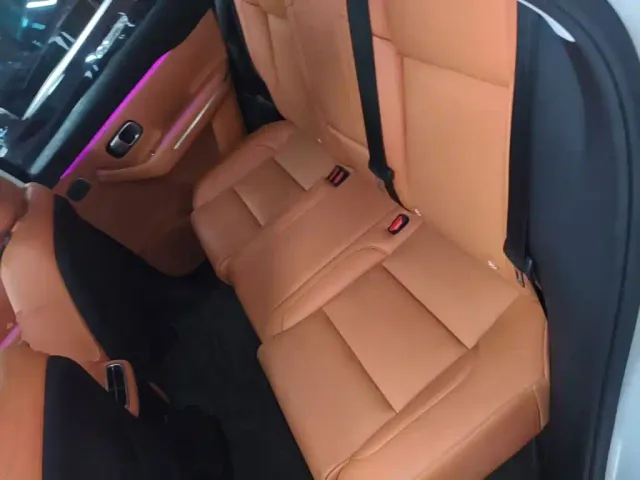 Leapmotor C10 — Фото автомобиля 16