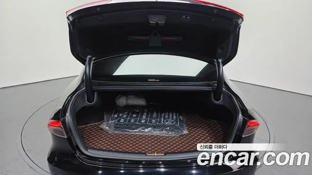Hyundai Grandeur Новый Grandeur IG — Фото автомобиля 30