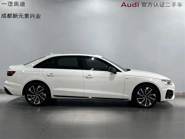 Audi A4L — Фото автомобиля 3