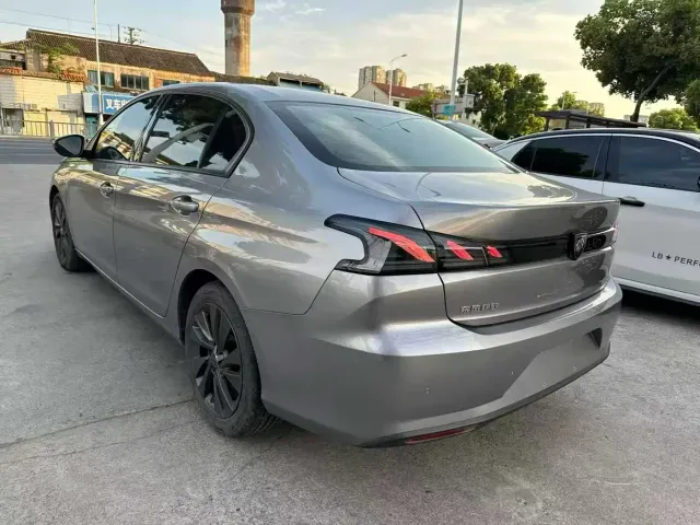 Peugeot 408 — Фото автомобиля 6