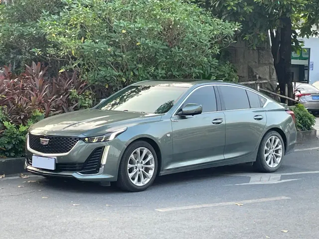 Фотография автомобиля — Cadillac CT5
