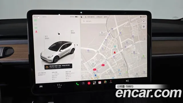 Tesla Model Y — Фото автомобиля 18