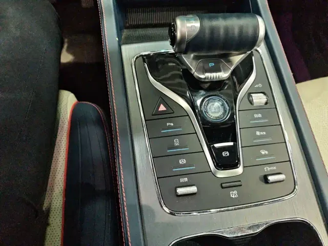 BYD Yuan PLUS — Фото автомобиля 9