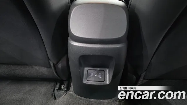 Hyundai Avante CN7 — Фото автомобиля 29