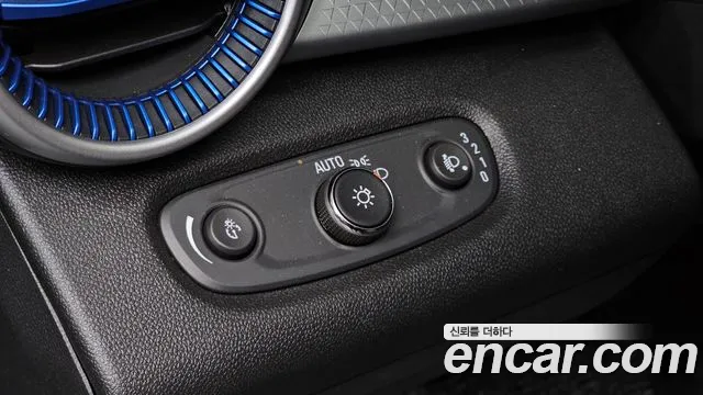 ChevroletGMDaewoo Trax Trax Кроссовер — Фото автомобиля 14