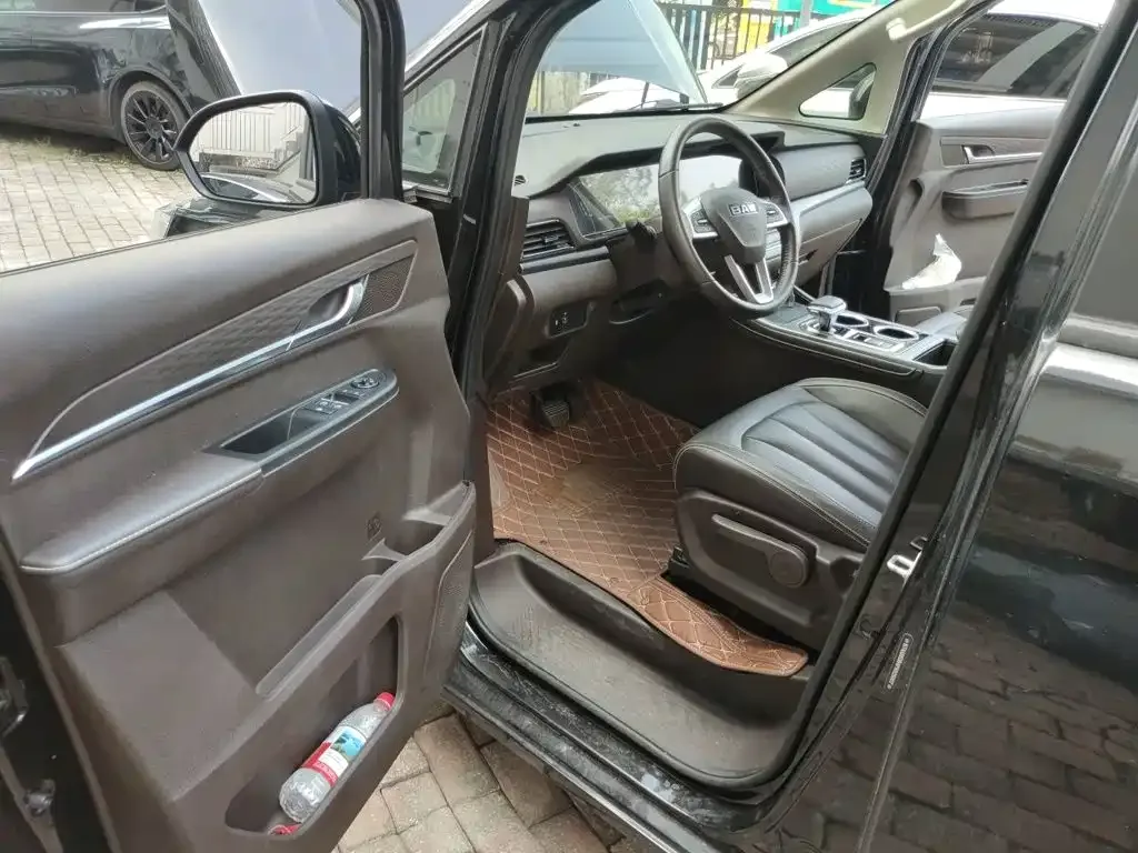 BAW (Beijing Automobile Works) Ruisheng Ace M7 2023 2.0L Auto Long Wheelbase Business 7-seater — Фото автомобиля 17