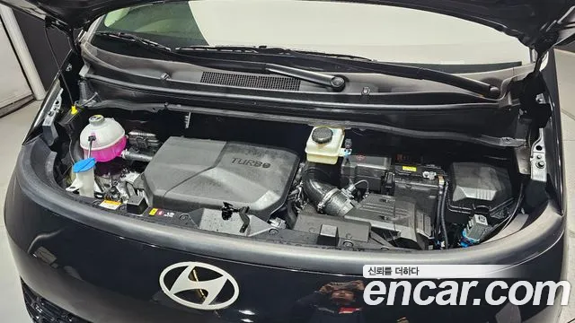 Hyundai Staria Staria Карго 5 мест — Фото автомобиля 6