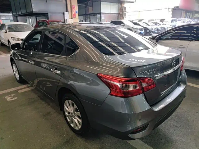 Nissan Sylphy — Фото автомобиля 4