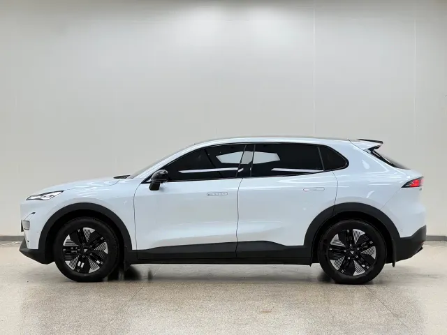 Deepal S05 — Фото автомобиля 7