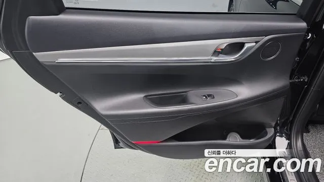 Hyundai Grandeur Новый Grandeur IG 3.0 LPi (Для проката) — Фото автомобиля 25