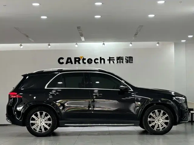 Mercedes-Benz GLE-Class — Фото автомобиля 4