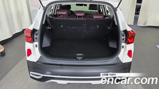 Kia Seltos Seltos Бензин 1.6 турбо 2WD — Фото автомобиля 20