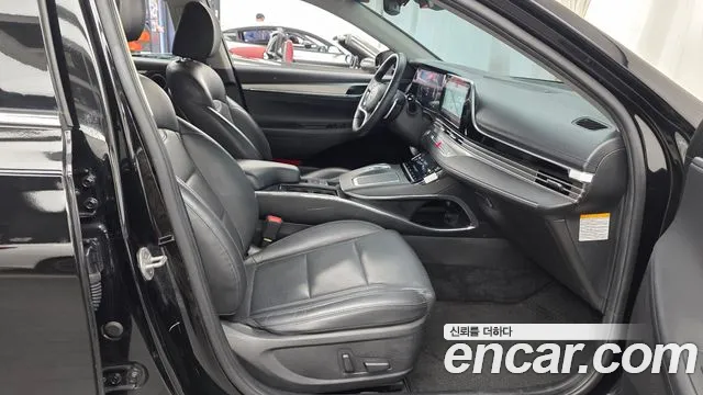 Hyundai Grandeur (New) Hybrid — Фото автомобиля 16
