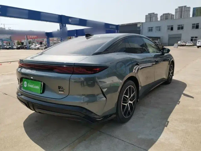 BYD Han L — Фото автомобиля 6